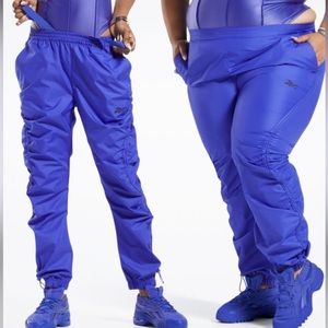Reebok Cardi B Woven Plus Size Casual Informal Última Purple Pant Size 2X